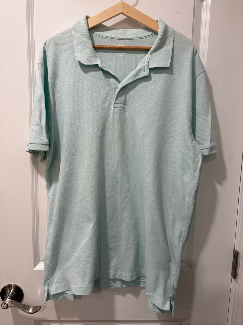 GAP Men's Mint Green Polo Shirt - Short Sleeve